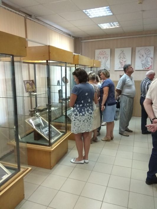выставка учебных и дипломных работ выпускников Палехского художественного училища им. М. Горького